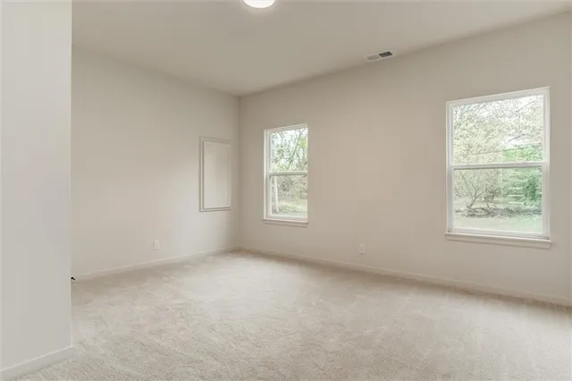 $275,000 | 3320 Tracy Avenue, Kansas City, MO 64109