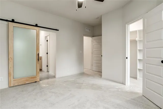 $275,000 | 3320 Tracy Avenue, Kansas City, MO 64109