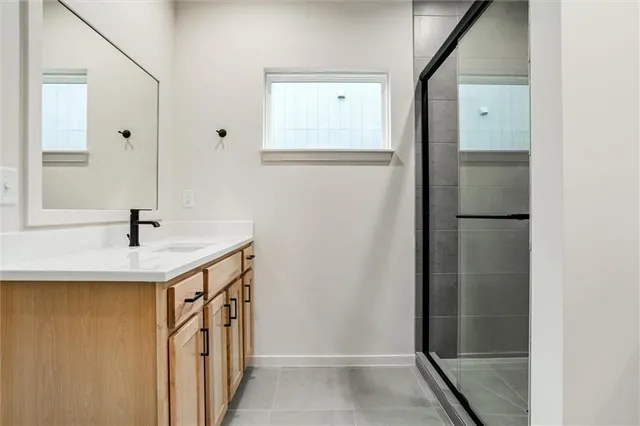 $275,000 | 3320 Tracy Avenue, Kansas City, MO 64109