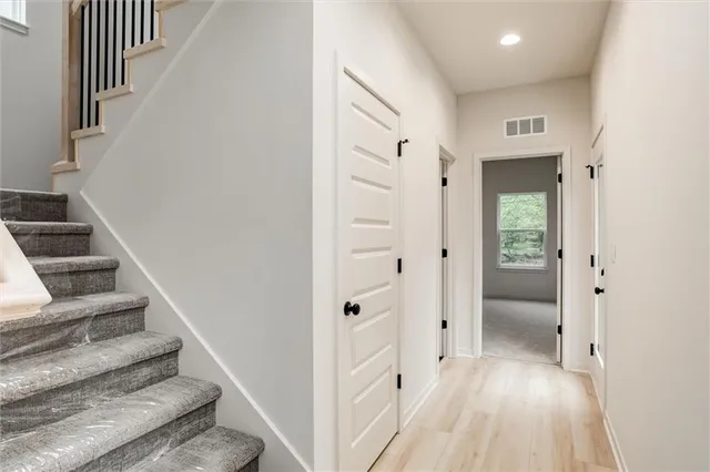 $275,000 | 3320 Tracy Avenue, Kansas City, MO 64109