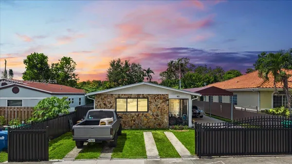 $715,000 | 40 Northwest 119th Street, Miami, FL 33168