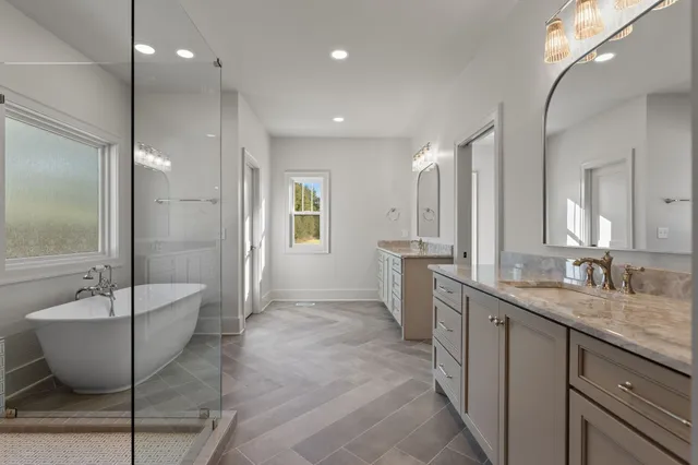 $1,329,900 | 5024 Halls Hill Pike, Murfreesboro, TN 37130