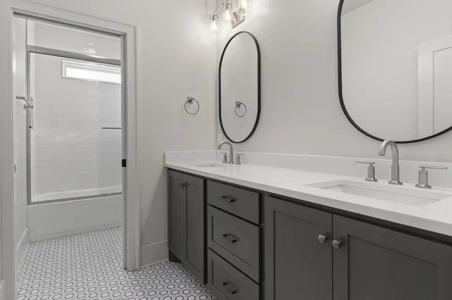 $1,329,900 | 5024 Halls Hill Pike, Murfreesboro, TN 37130