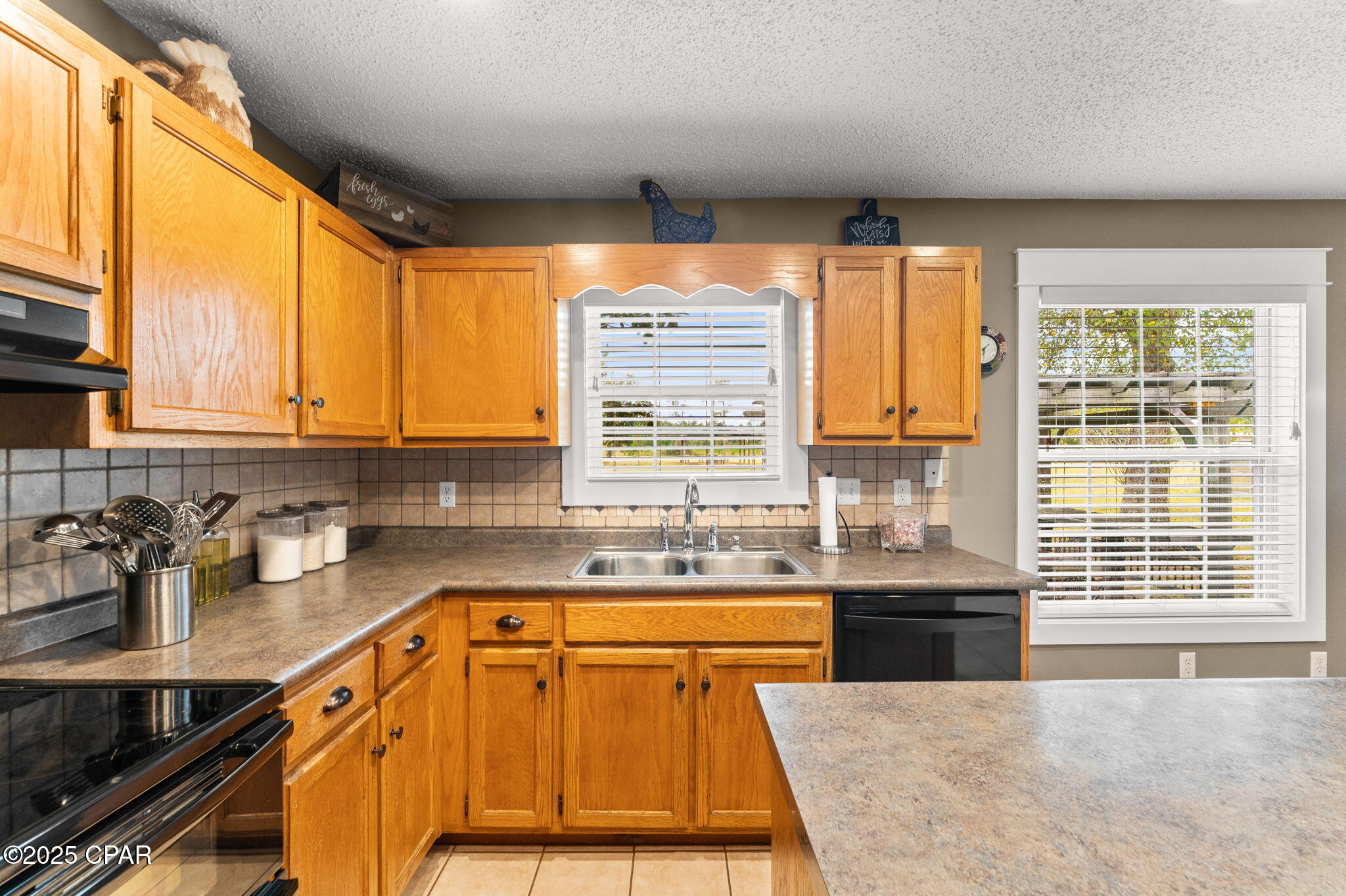 11832 Owenwood Road Fountain, FL 32438 - Photo 8 of 54