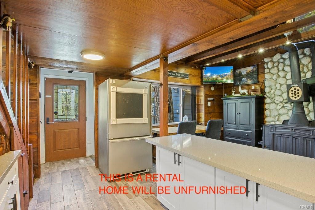 23882 Springwater Road Crestline, CA 92325 - Photo 11 of 39