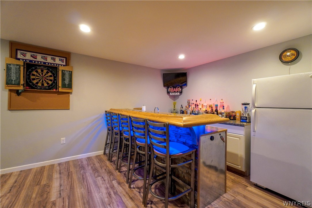 6138 Versailles Plank Road Lake View, NY 14085 - Photo 31 of 50 Bar