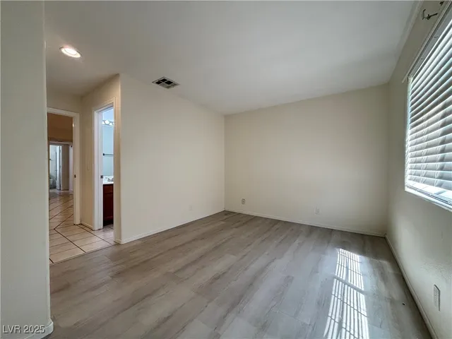 $1,500 | 1800 South Edmond Street, Unit 127, Las Vegas, NV 89146