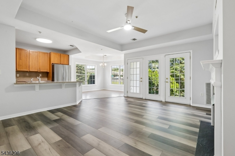 9104 Ravenscroft Road Clifton, NJ 07013 - Photo 8 of 50