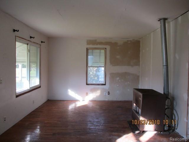 2420 West Dodge Road Clio, MI 48420 - Photo 3 of 10 3.JPG
