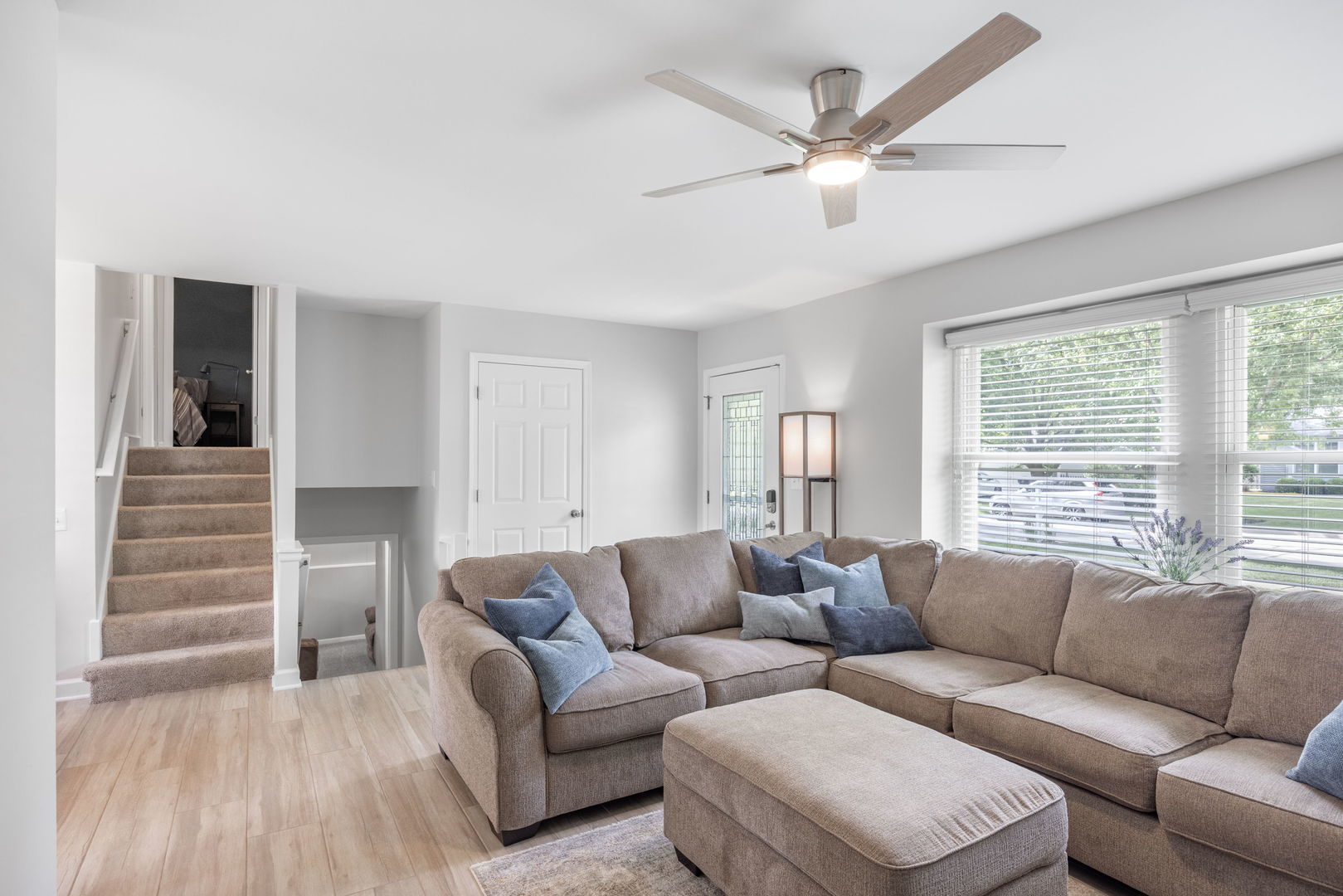 1513 Ronzheimer Avenue St. Charles, IL 60174 - Photo 3 of 17