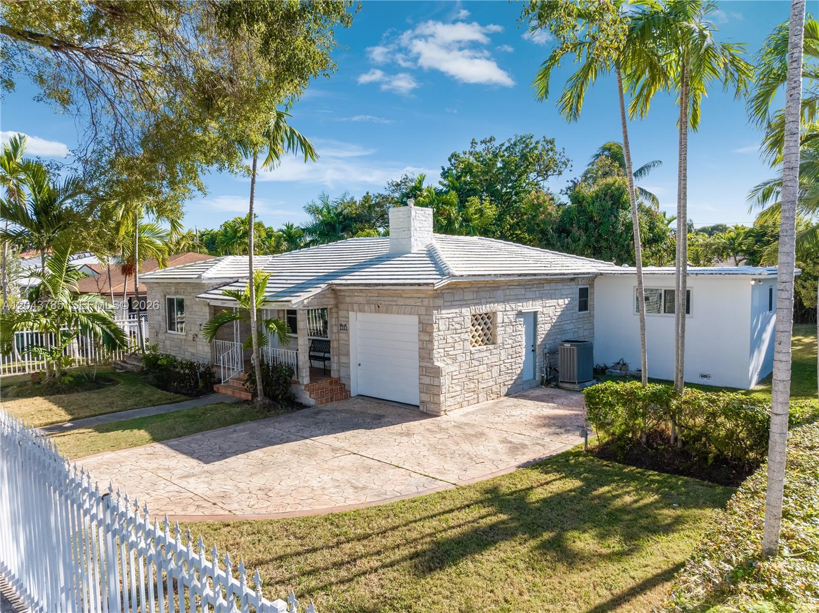 820 Southwest 26th Road Miami, FL 33129 - Photo 25 of 29