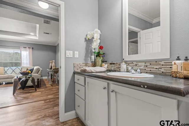 $325,000 | 3012 Elysian Fields Avenue, Marshall, TX 75672