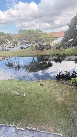 $2,600 | 9375 Fontainebleau Boulevard, Unit L304, Miami, FL 33172