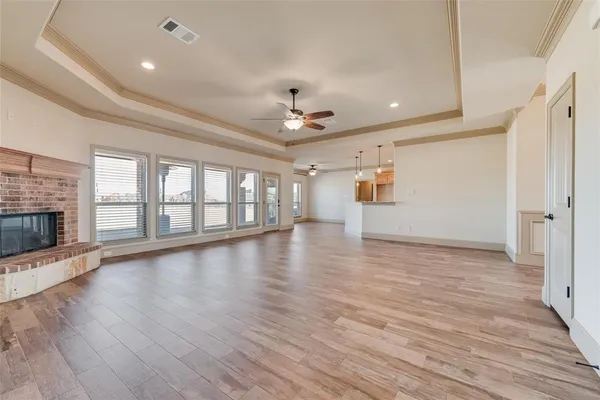 $569,999 | 2921 West Alamosa Drive, Terrell, TX 75160