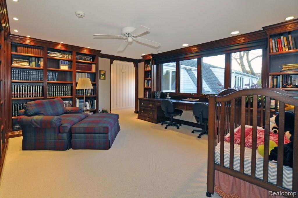579 Lake Shore Road Grosse Pointe, MI 48236 - Photo 51 of 84 53.jpg