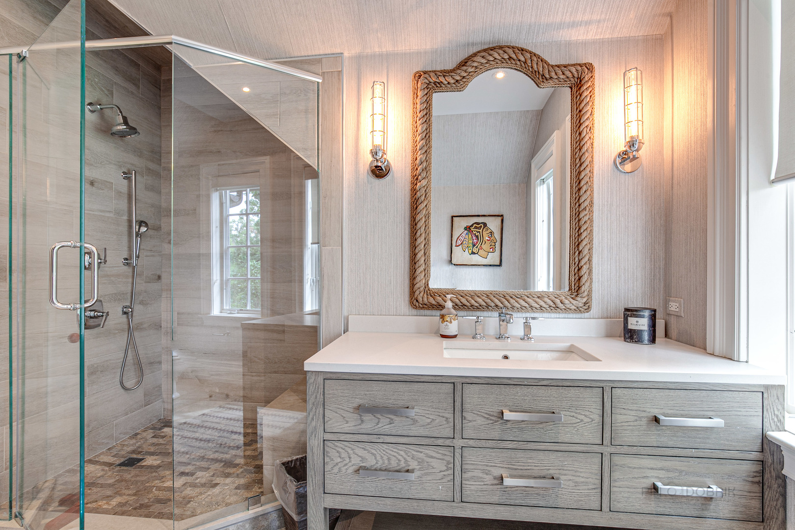 680 South Ridge Road Lake Forest, IL 60045 - Photo 31 of 44 a bathroom with a sink and a mirror