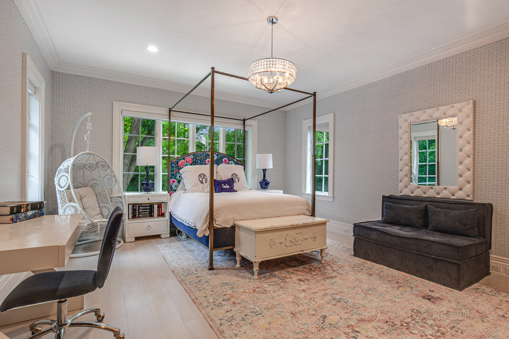 680 South Ridge Road Lake Forest, IL 60045 - Photo 32 of 44 a bed room with bed and window