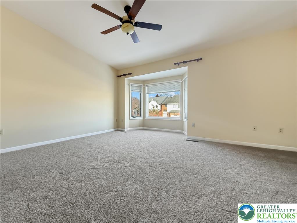 1652 Harding Circle Whitehall, PA 18052 - Photo 13 of 24