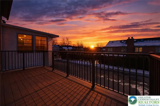 $345,888 | 1652 Harding Circle, Whitehall, PA 18052