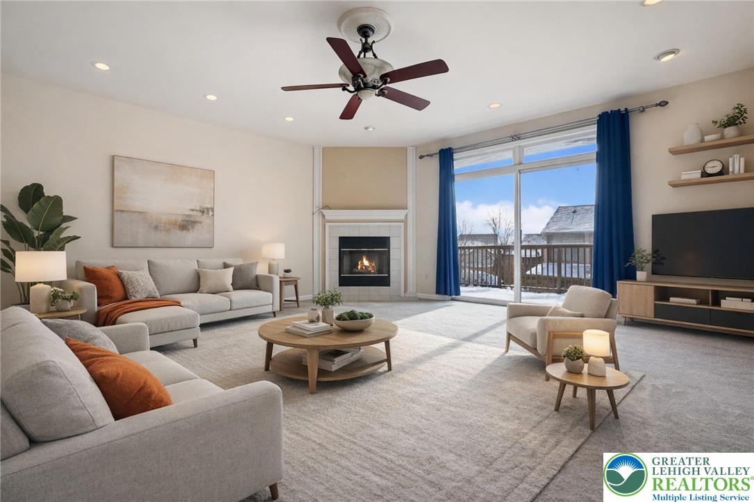 1652 Harding Circle Whitehall, PA 18052 - Photo 9 of 24