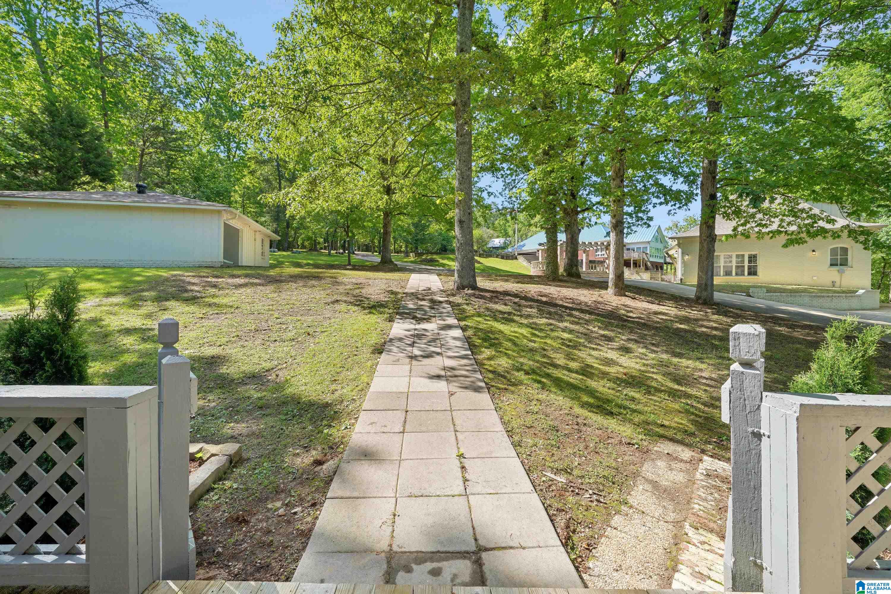 135 Sunset Boulevard Oneonta, AL 35121 - Photo 65 of 92