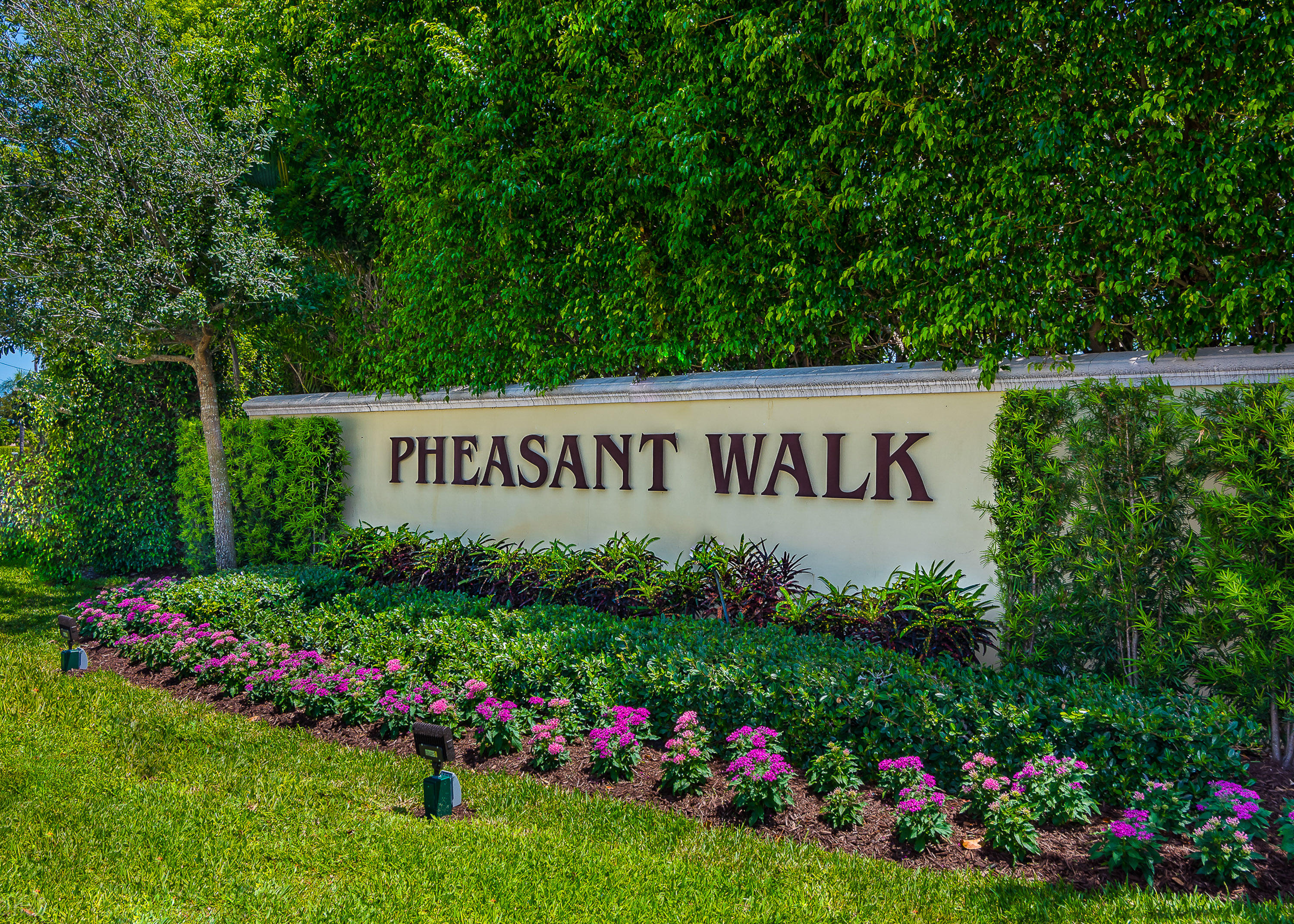 17647 Holly Brook Way Boca Raton, FL 33487 - Photo 7 of 12 Beautiful Pheasant Walk
