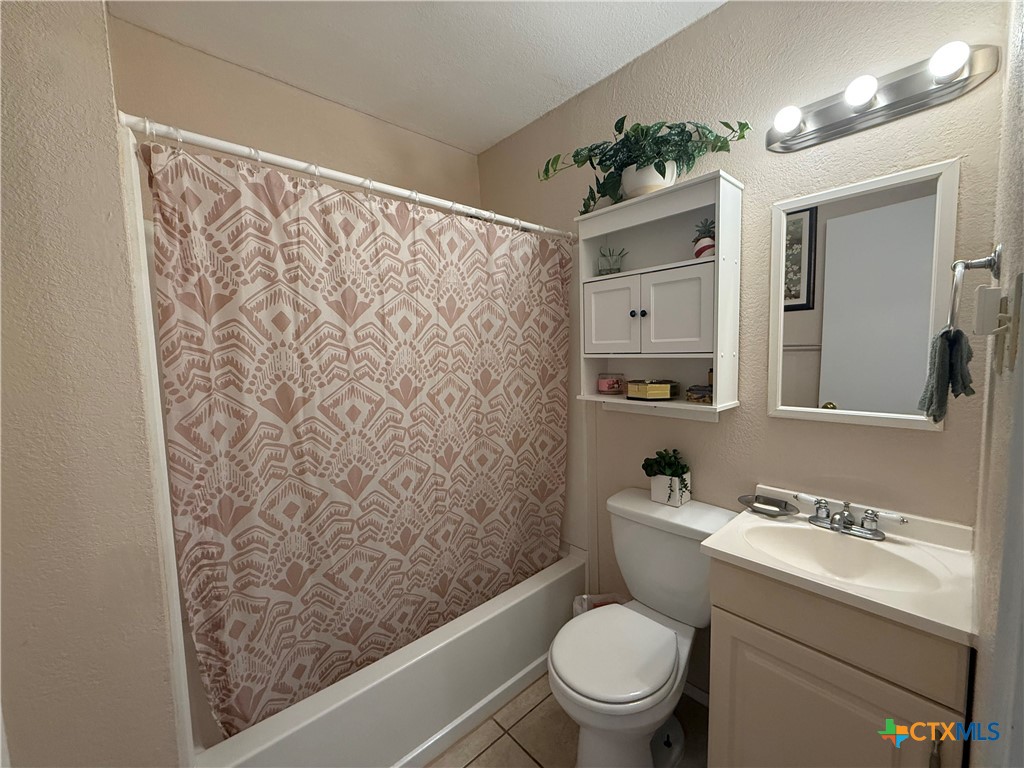 412 East Walnut Street Seguin, TX 78155 - Photo 21 of 32