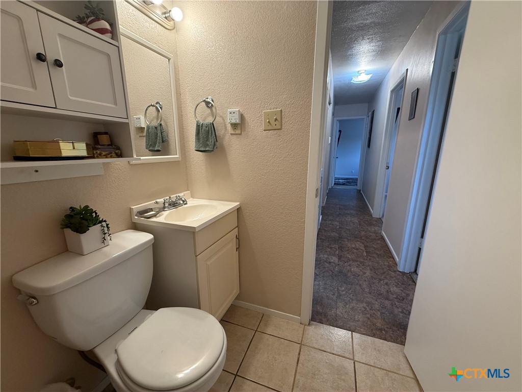 412 East Walnut Street Seguin, TX 78155 - Photo 22 of 32