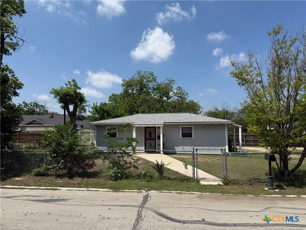 412 East Walnut Street Seguin, TX 78155 - Photo 32 of 32