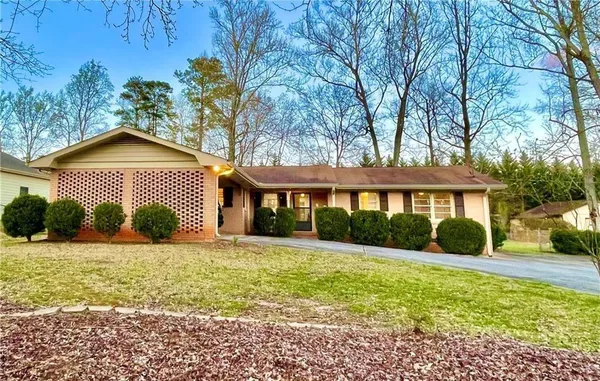 $2,200 | 4457 Frontier Way Northeast, Sugar Hill, GA 30518