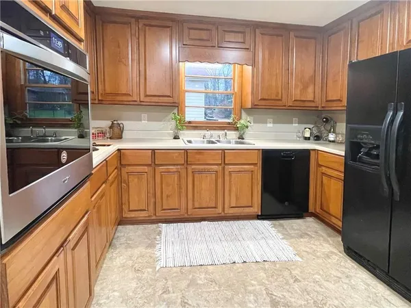 $2,300 | 4457 Frontier Way Northeast, Sugar Hill, GA 30518