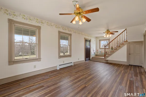 $739,900 | 43 Fox Hill Road, Pomfret, CT 06259