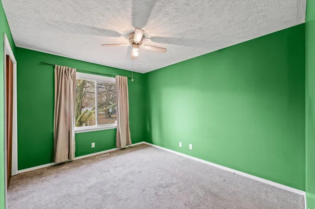 $254,900 | 1206 North Hershey Road, Bloomington, IL 61704