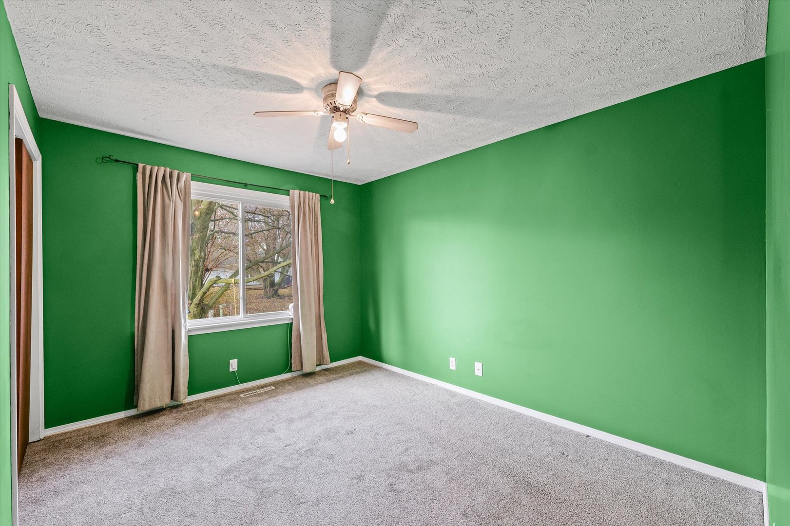 1206 North Hershey Road Bloomington, IL 61704 - Photo 15 of 32