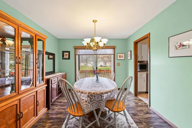 $254,900 | 1206 North Hershey Road, Bloomington, IL 61704