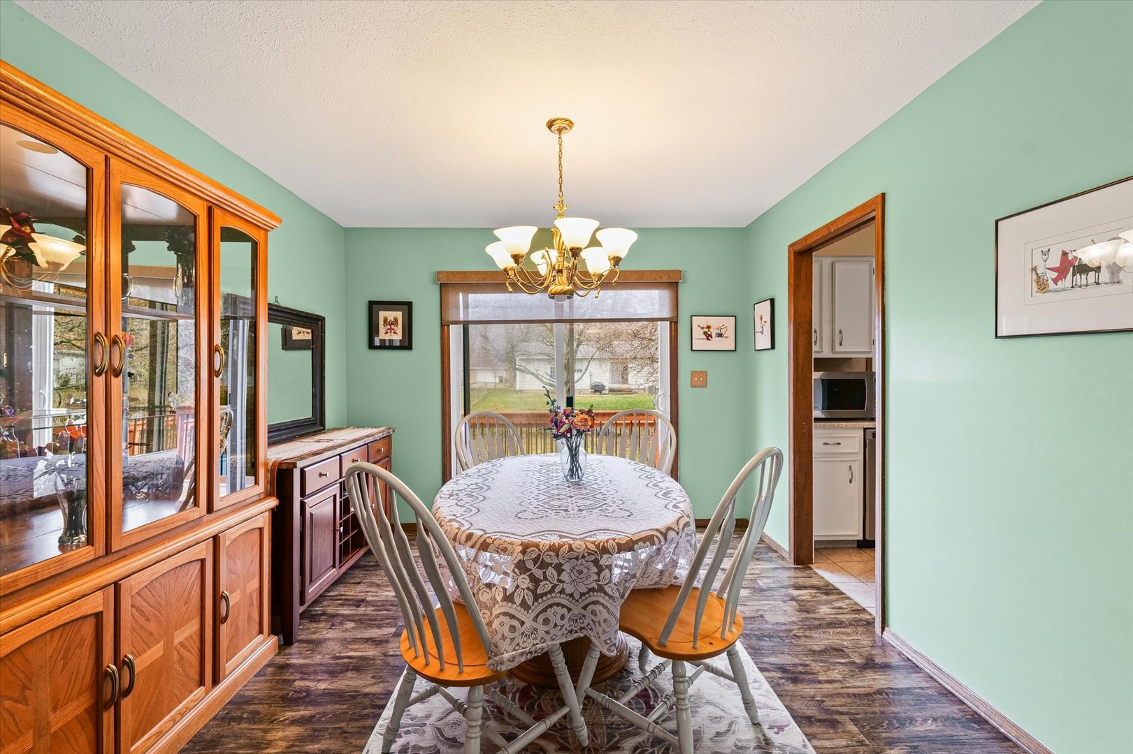 1206 North Hershey Road Bloomington, IL 61704 - Photo 7 of 32