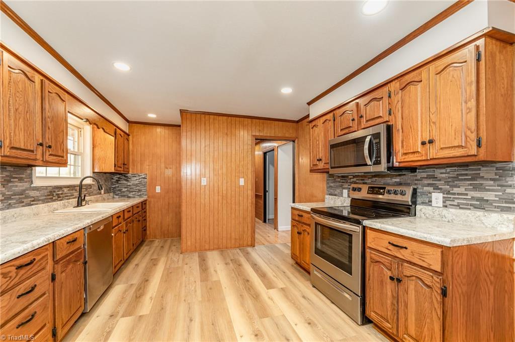 5012 Sitka Road Walkertown, NC 27051 - Photo 10 of 28