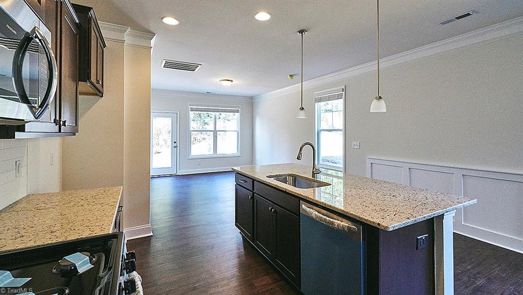 822 Riley Lane, Unit 60 Greensboro, NC 27455 - Photo 8 of 14 Gallery Image 8