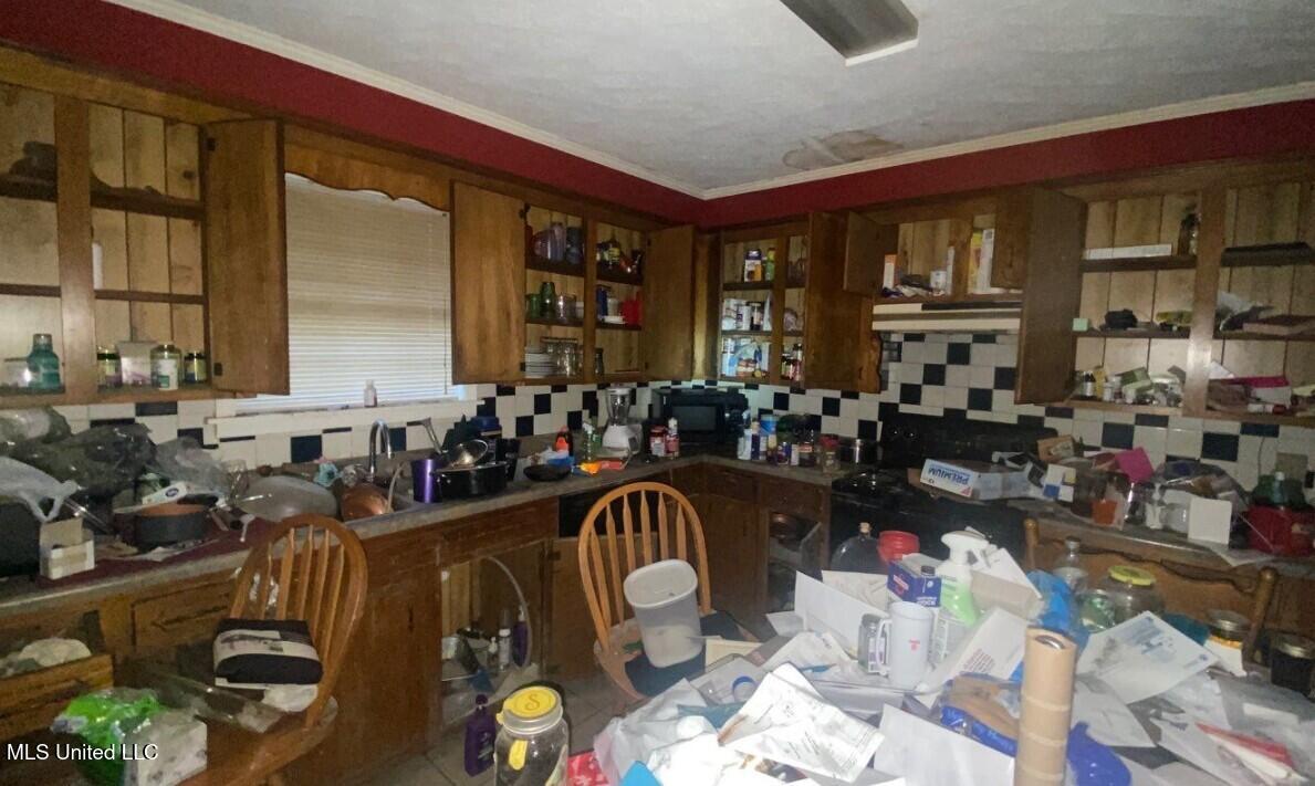 317 Martin Road Carthage, MS 39051 - Photo 2 of 11 28