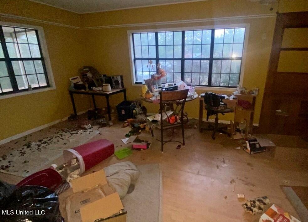 317 Martin Road Carthage, MS 39051 - Photo 3 of 11 29