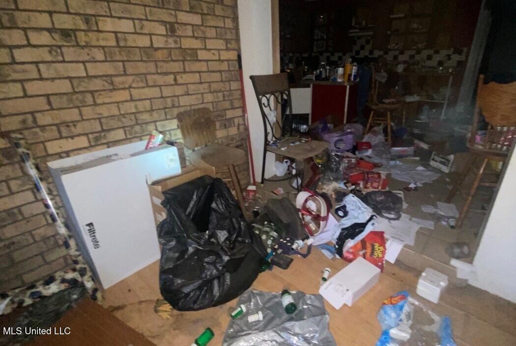 317 Martin Road Carthage, MS 39051 - Photo 4 of 11 25