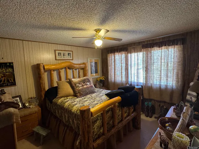 $190,000 | 1002 Mineral Drive, Hanna, WY 82327