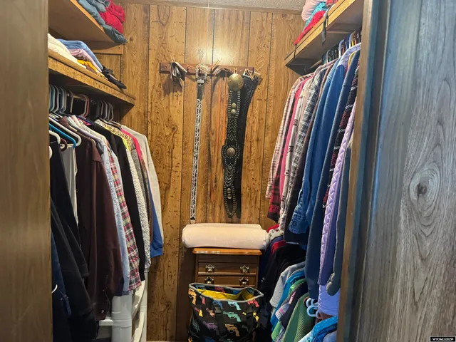 $190,000 | 1002 Mineral Drive, Hanna, WY 82327