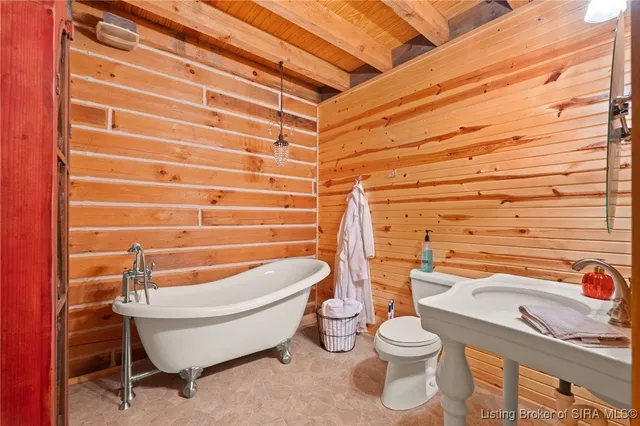 $620,000 | 3583 Bluff Road, Birdseye, IN 47513