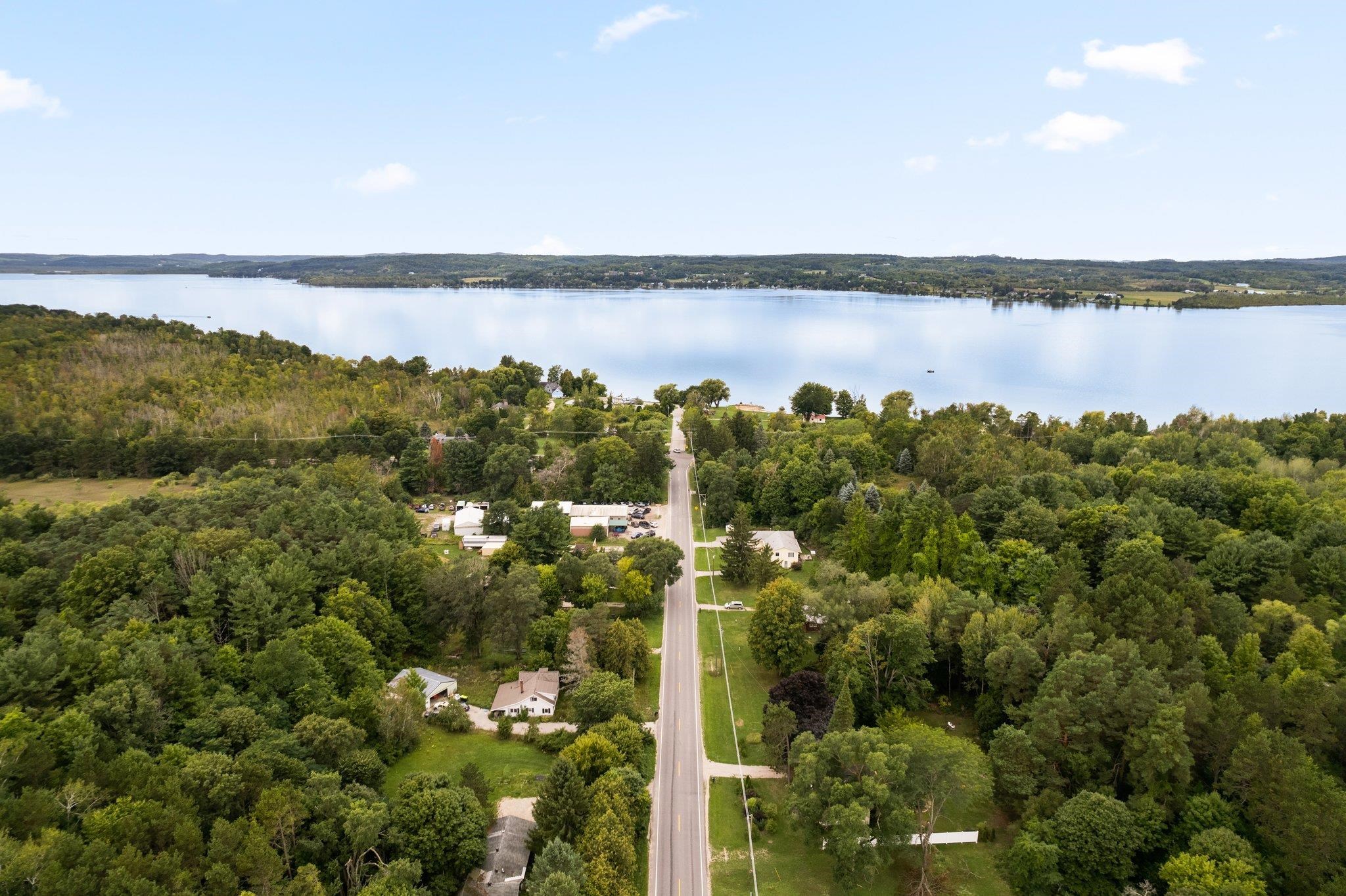 8466 East Bingham Road Traverse City, MI 49684 - Photo 48 of 50 1915103-47.JPG