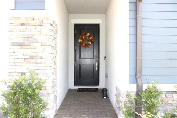 a view of a front door of the house