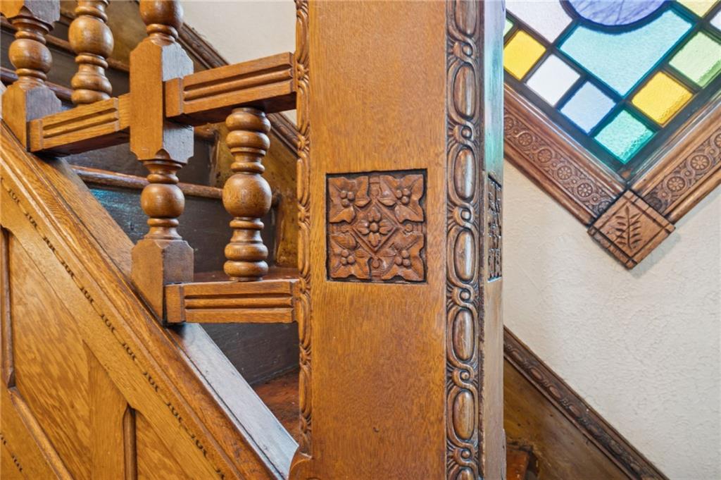 410 Point Street Saltsburg, PA 15681 - Photo 20 of 39 a view of an entryway