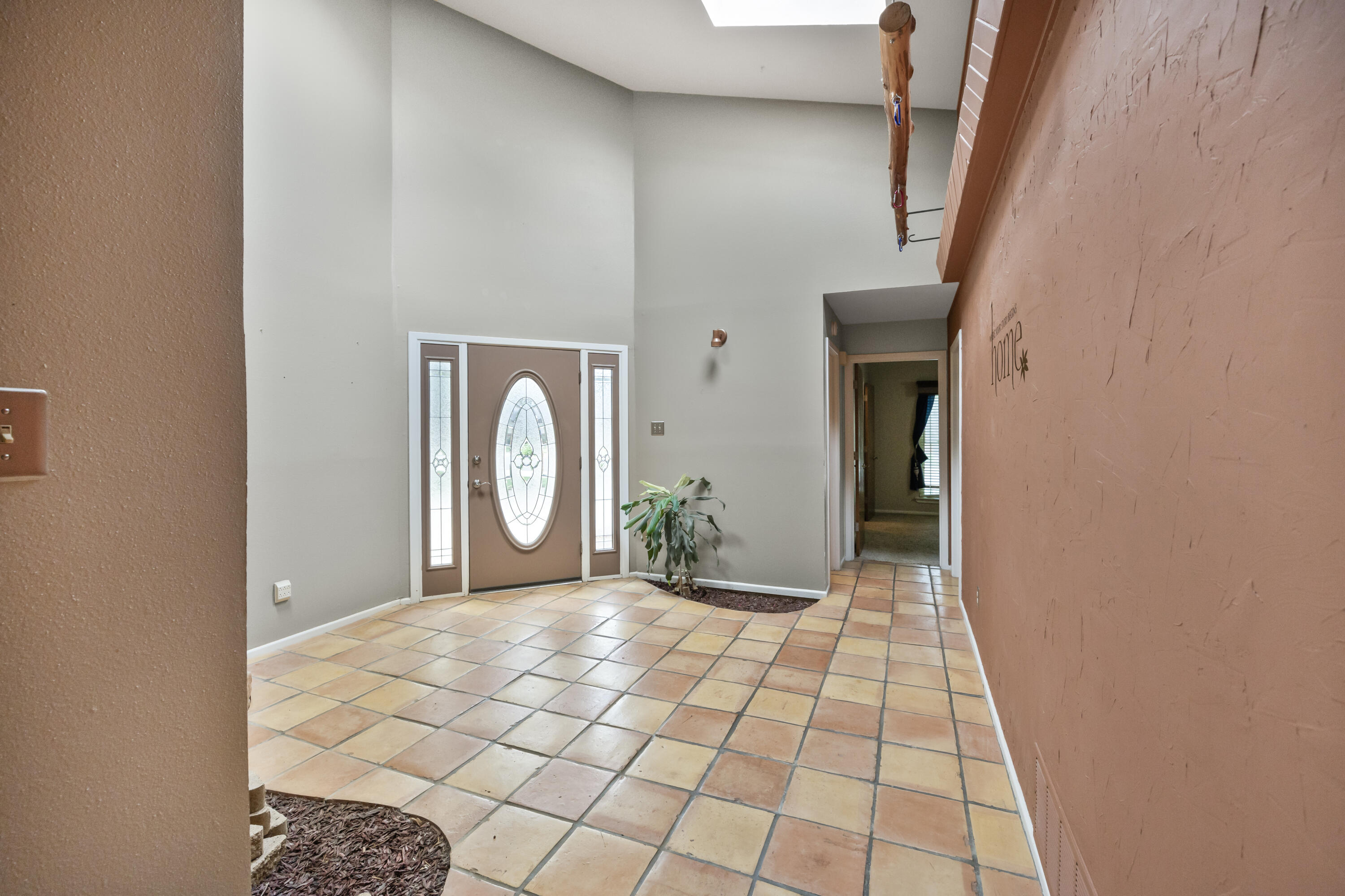 5217 89th Street Lubbock, TX 79424 - Photo 5 of 41 B66A1020