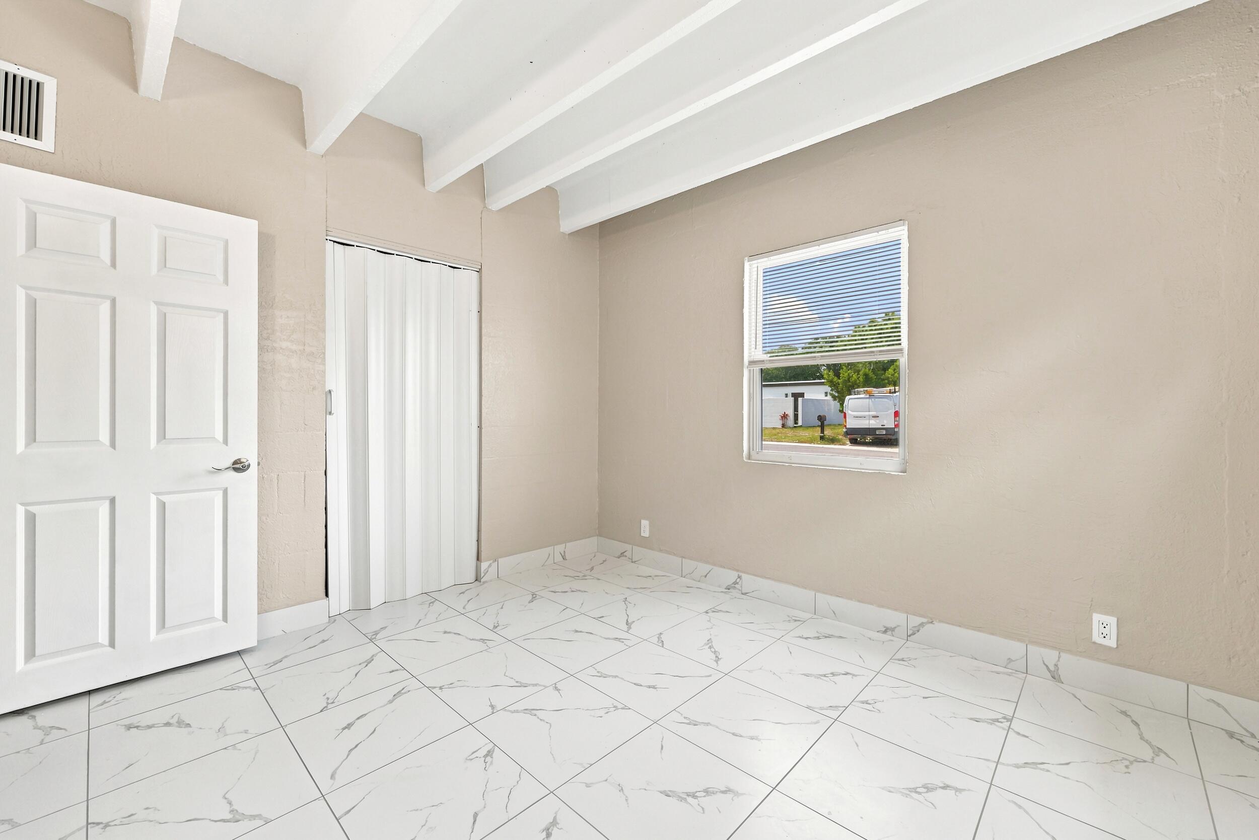 812 19th Street, Unit 1 West Palm Beach, FL 33407 - Photo 10 of 15 453a6210
