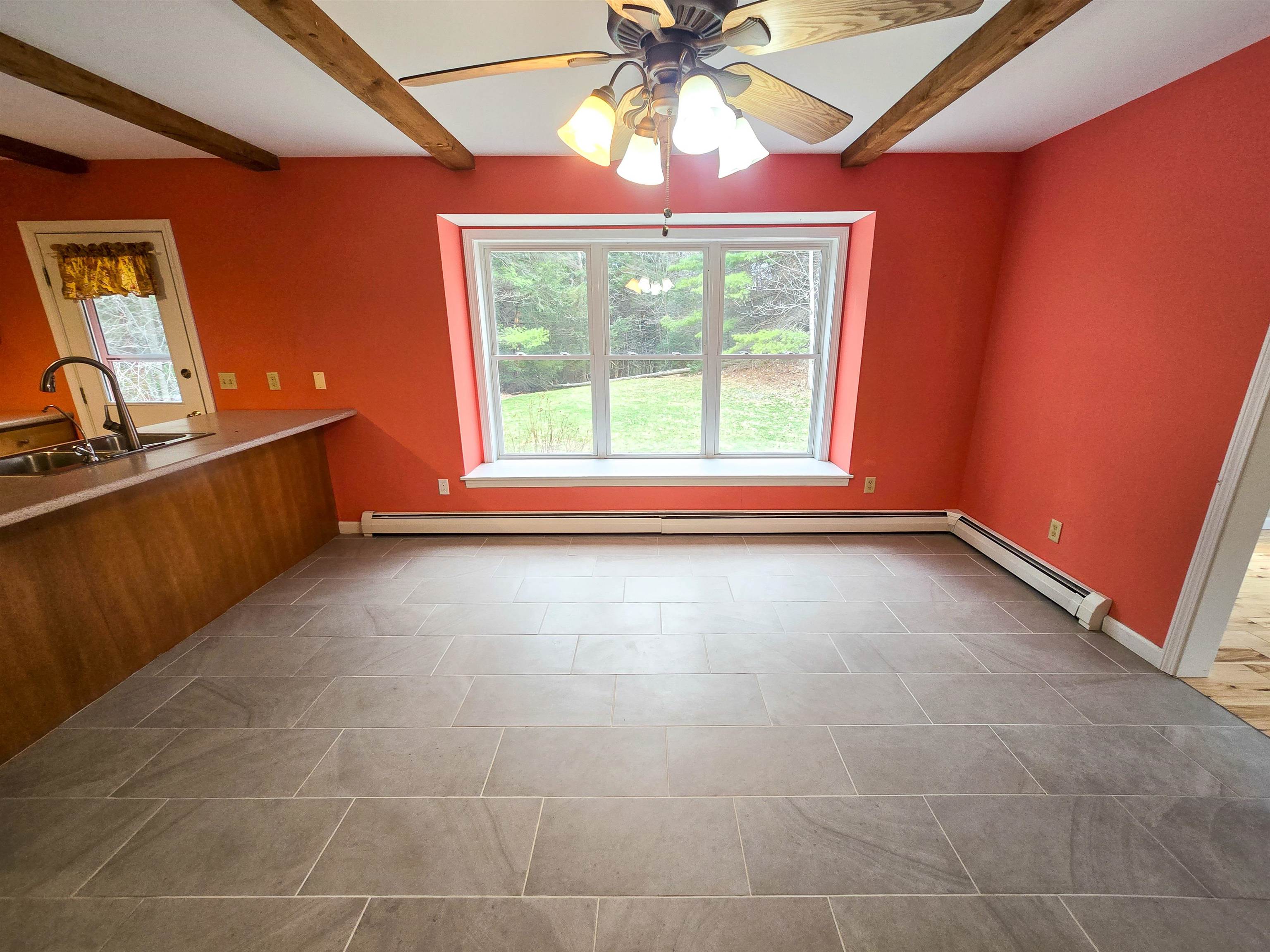 90 Hidden Pastures Road Hinesburg, VT 05461 - Photo 11 of 52